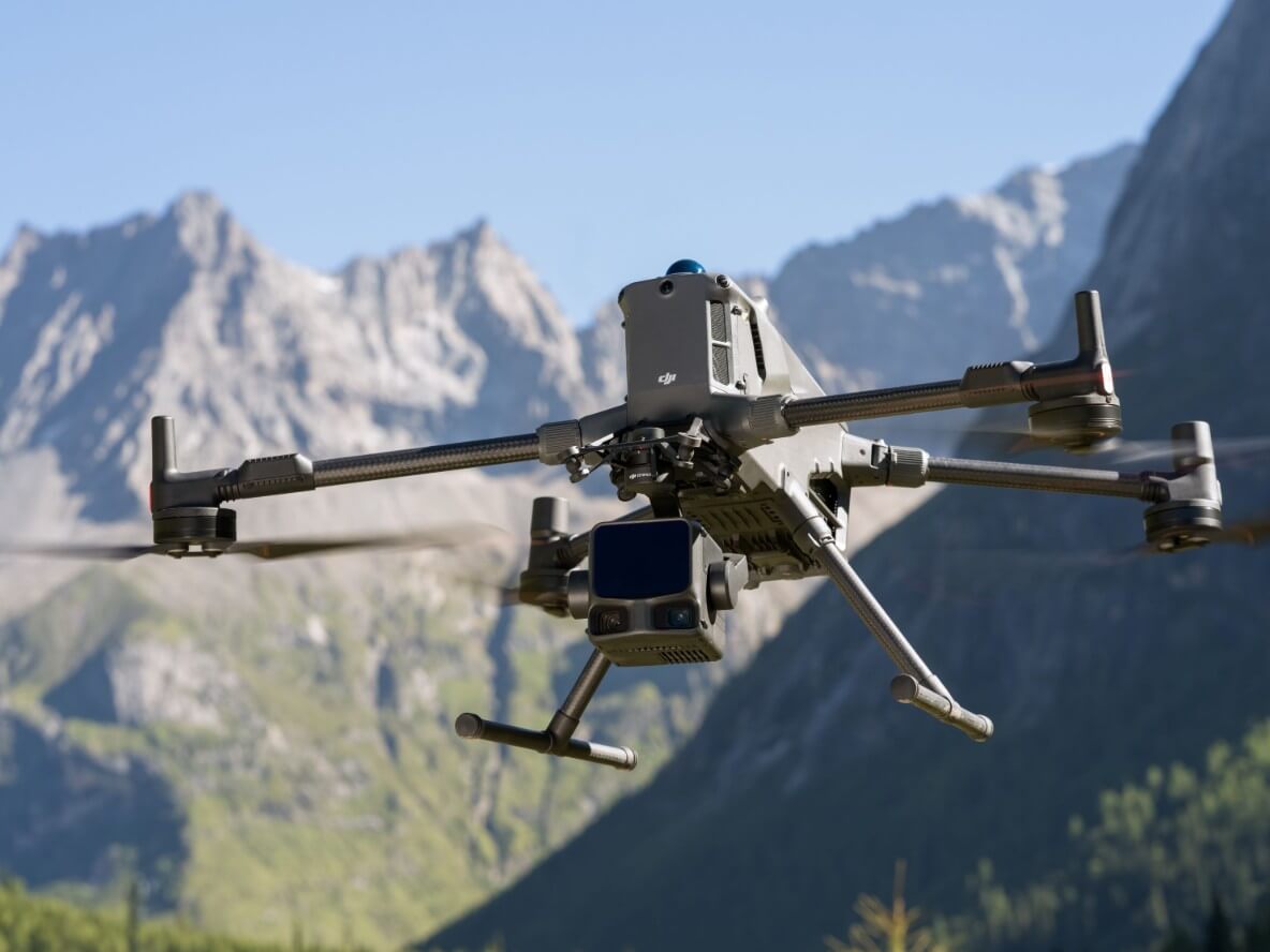 DJI Matrice 400 carrying a Zenmuse L3 LiDAR payload during a Canadian corridor survey.